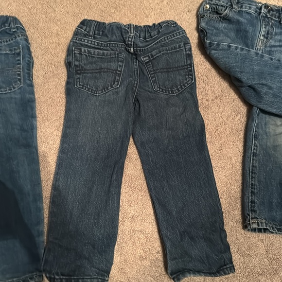 The Childrens Place, Boys 3t Set Of 3 Jeans - Picture 3 of 6